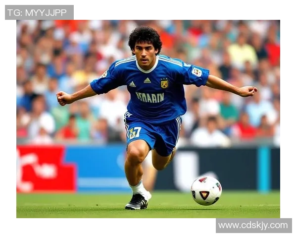 6号球衣的足球巨星是谁 他在绿茵场上的传奇故事与成就分析 6号球衣的足球巨星是谁 他在绿茵场上的传奇故事与成就分析