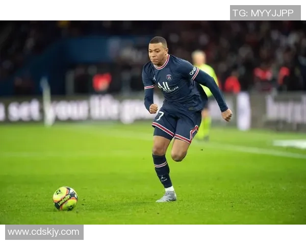 昂仁球星足球培养计划:提升青少年足球水平与竞技精神的全面探索 昂仁球星足球培养计划:提升青少年足球水平与竞技精神的全面探索