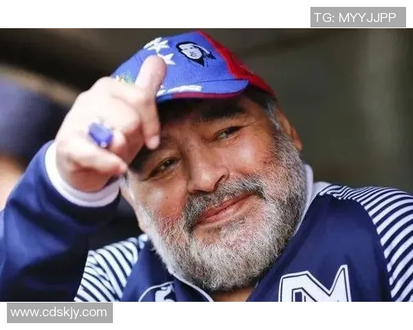 私生活混乱引发争议的足球明星:这些球员如何在场外跌入困境 私生活混乱引发争议的足球明星:这些球员如何在场外跌入困境